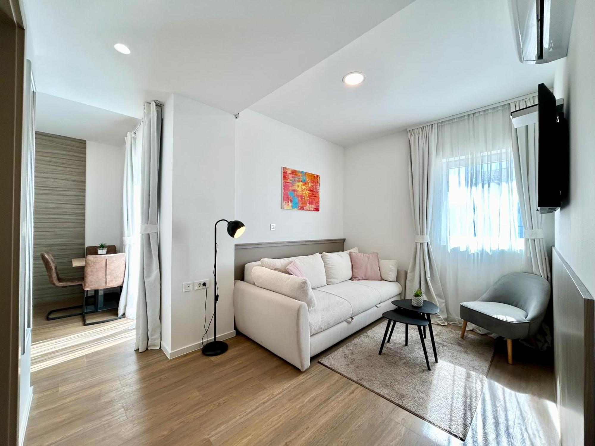 Deluxe Villa No.10 - Rooms & Apartments Mandre Exterior photo